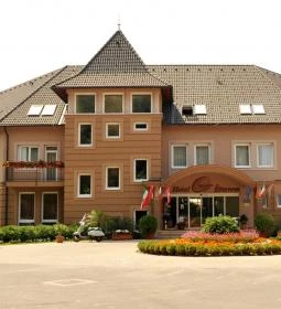  Granada Konferencia és Wellness Szálloda Étterme