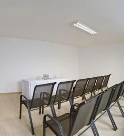 Veyron Kávézó & Cukrászda