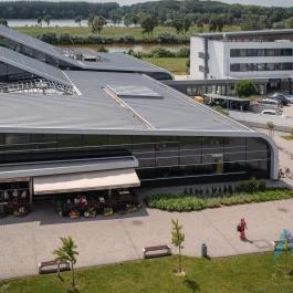 Aqua Hotel Kecskemét - Külső kép