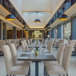 Four Points by Sheraton Kecskemét Hotel & Konferenciaközpont Kecskemét - Vendéglátás