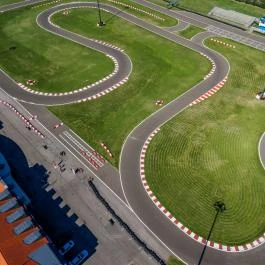 Gokart Hotel Kecskemét - Külső kép