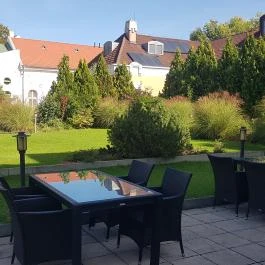 Hotel Három Gúnár Kecskemét - Medence/kert