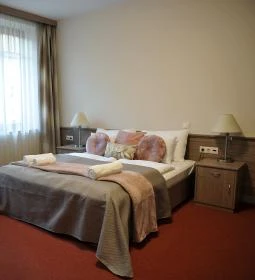 Hotel Három Gúnár