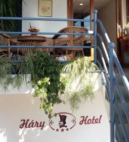 Hotel Háry