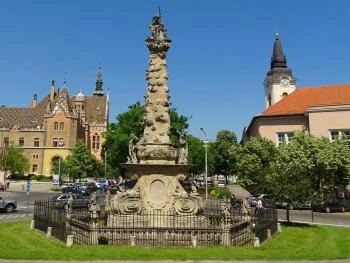Szentháromság-szobor Kecskemét