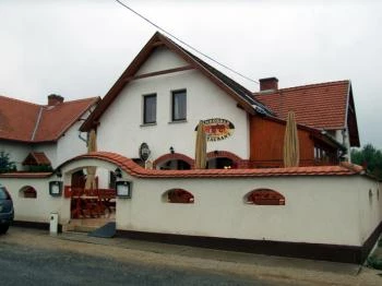 Vándorbab Étterem & Pizzéria Kehidakustány