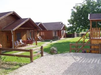 Barátságos Faházak Kehidakustány