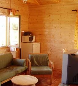 Barátságos Faházak 