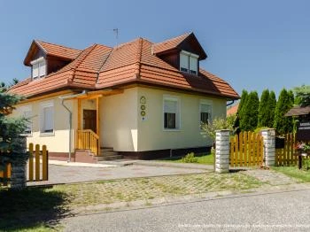 Barbara Apartmanház Kehidakustány