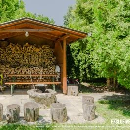 Barbara Apartmanház Kehidakustány - Medence/kert