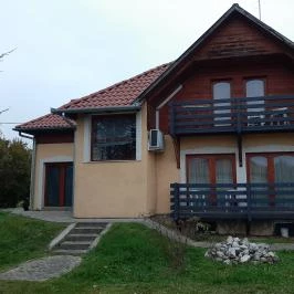 Liliom Apartmanház Kehidakustány - Külső kép