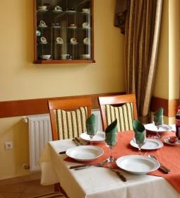 Szerencsemák Panzió