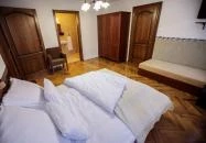 Oszter Ház Kékkút