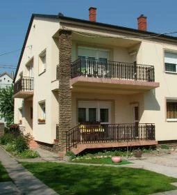 Gabriella Apartmanház 