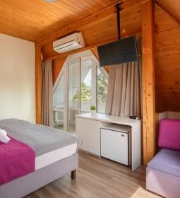 Admiral Family Resort