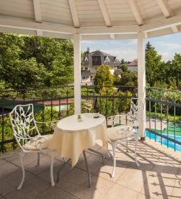 Admiral Family Resort