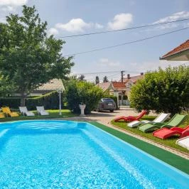 Admiral Family Resort Keszthely - Medence/kert