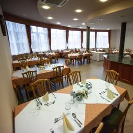 Hotel Ovit Keszthely - Vendéglátás