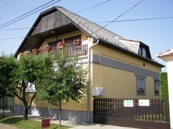 Kati Apartmanház Keszthely Kati Apartmanház Keszthely