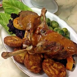 Monarchia Vendégház Keszthely Keszthely - Vendéglátás