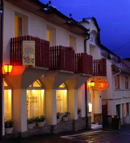 Monarchia Vendégház Keszthely