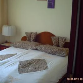 Suzy Vendégház Keszthely - Szobák