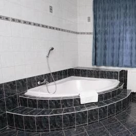 Kincsem Wellness Hotel Kisbér - Szobák