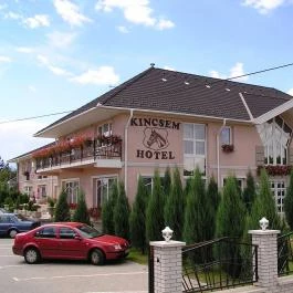 Kincsem Wellness Hotel Kisbér - Külső kép