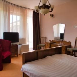 Kincsem Wellness Hotel Kisbér - Szobák