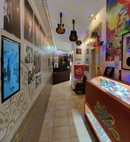 Egri Road Beatles Múzeum