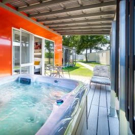 Tisza-tó Apartmanpark Kisköre - Medence/kert