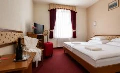 Hotel Imperial Gyógyszálló, Kiskôrös