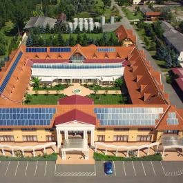 Hotel Vinum Wellness és Konferencia Hotel Kiskőrös - Külső kép