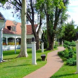 Műfordítói szoborpark Kiskőrös - Egyéb