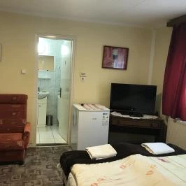 Betti Motel Kiskunhalas - Szobák