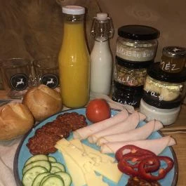 Börzsönyi Ékszerdoboz Kismaros - Vendéglátás