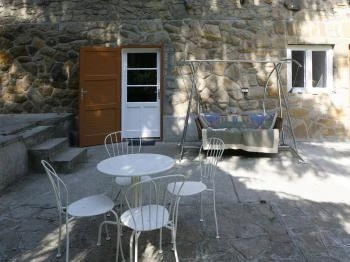 Harangvirág 36 Vendégházak Kismaros Harangvirág 36 Vendégházak Kismaros