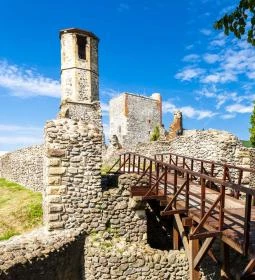 46. legjobb látnivaló: Kisnánai Várrom és Népi Műemlék