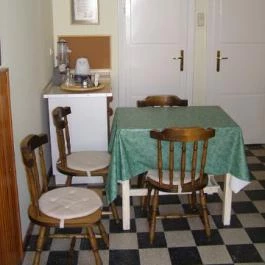 Kata Apartman Kistarcsa - Belső