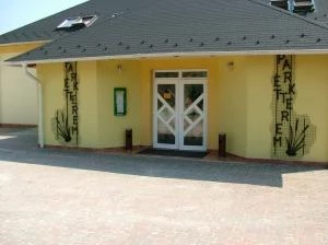 WF Szabadidőpark Park Étterem Komárom