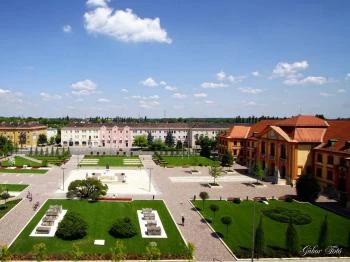 Szabadság tér Komárom