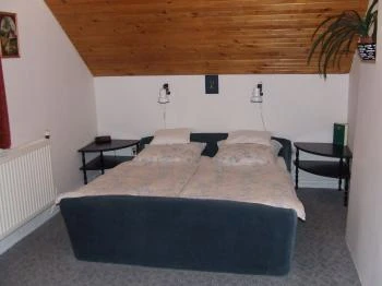 Czanek Apartman Komárom