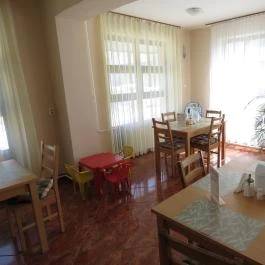 Thermál Apartmanház Komárom - Vendéglátás