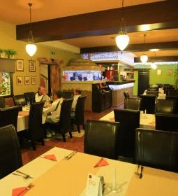 Gőzmalom Hotel & Étterem