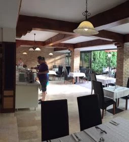 Írottkő Hotel étterme