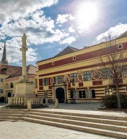 12. legjobb látnivaló: Jurisics tér