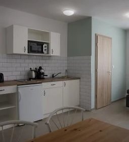 Tó-Part Panzió & Rendezvényközpont