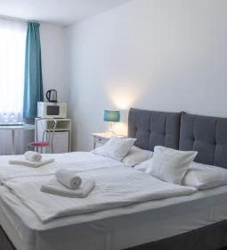 Tó-Part Panzió & Rendezvényközpont