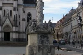 Kőszegi Szentháromság-szobor Kőszeg