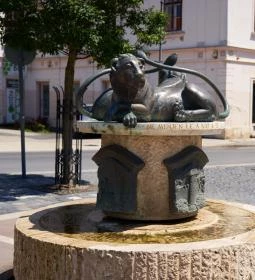 9. legjobb látnivaló: Oroszlános kút